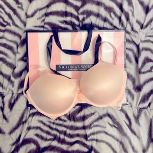 Victoria’s Secret Push up Bra